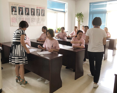 燕子月嫂2019第六期高級催乳師培訓考核大結(jié)局!